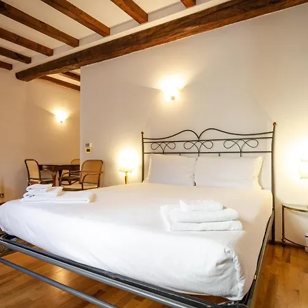 Lele Suite, In Centro Storico * Μπολόνια