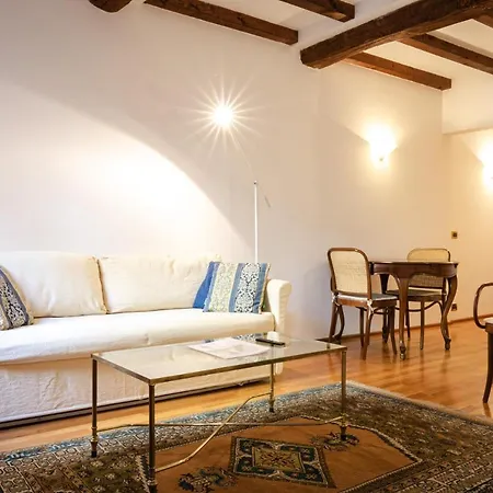 Lele Suite, In Centro Storico Μπολόνια